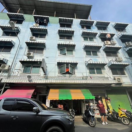 เพรสซิเดนท์ อพาร์ตเมนต์ Hotel Pattaya ภายนอก รูปภาพ