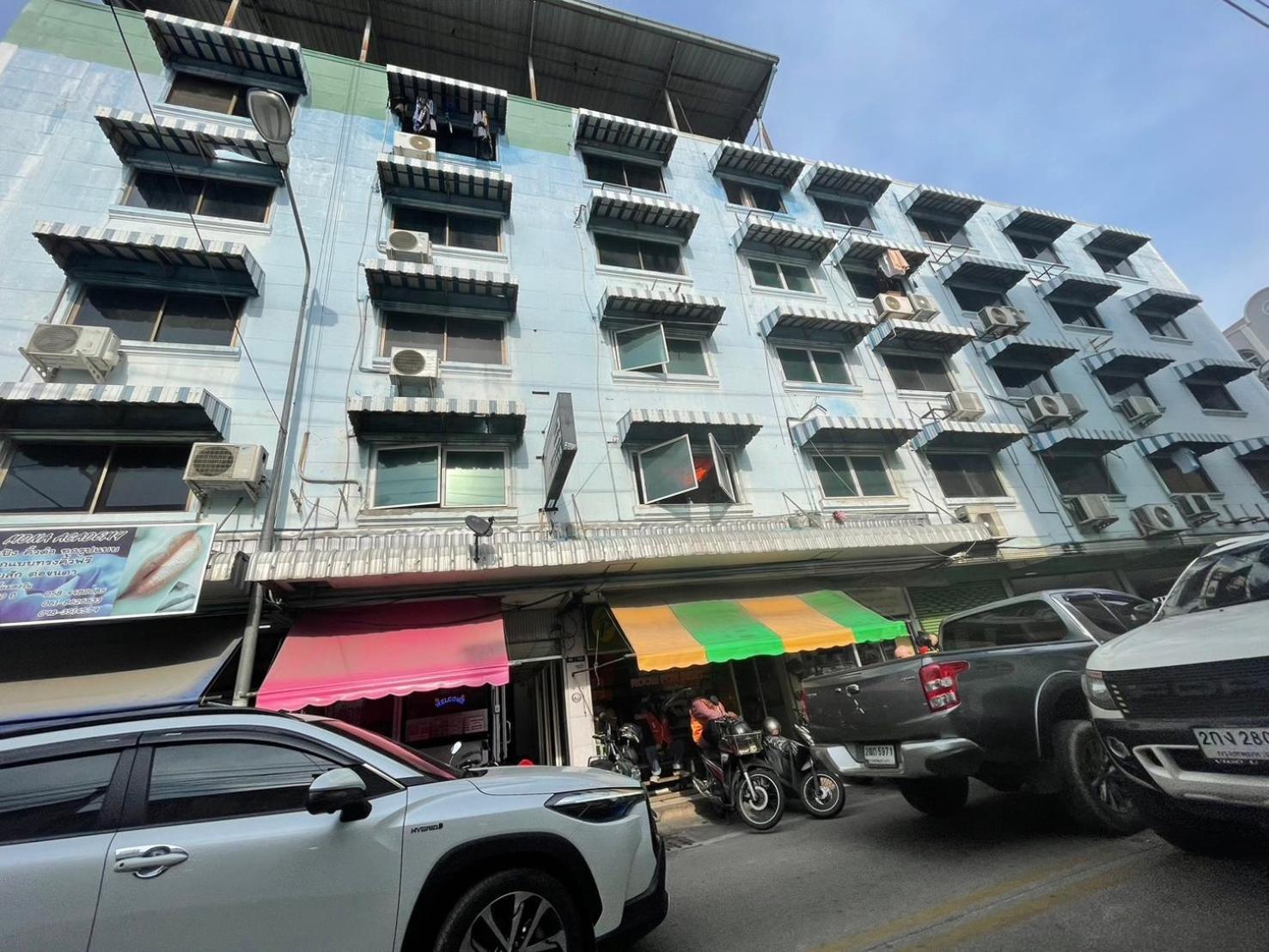เพรสซิเดนท์ อพาร์ตเมนต์ Hotel Pattaya ภายนอก รูปภาพ