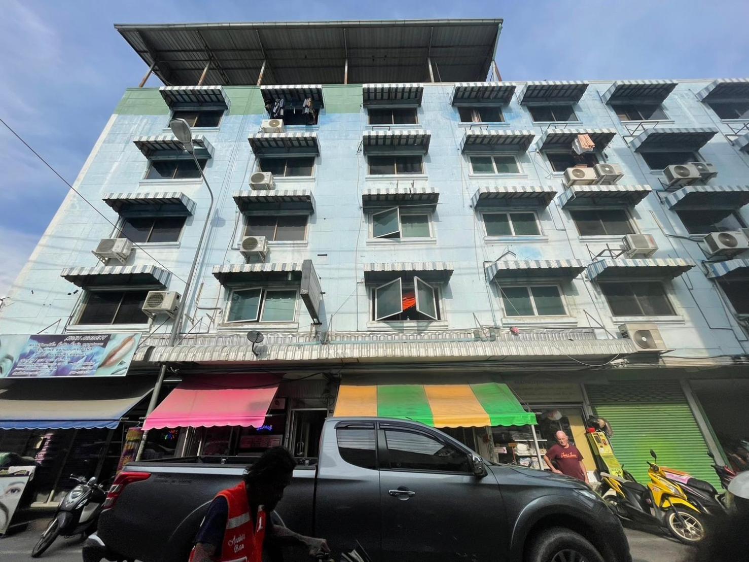 เพรสซิเดนท์ อพาร์ตเมนต์ Hotel Pattaya ภายนอก รูปภาพ