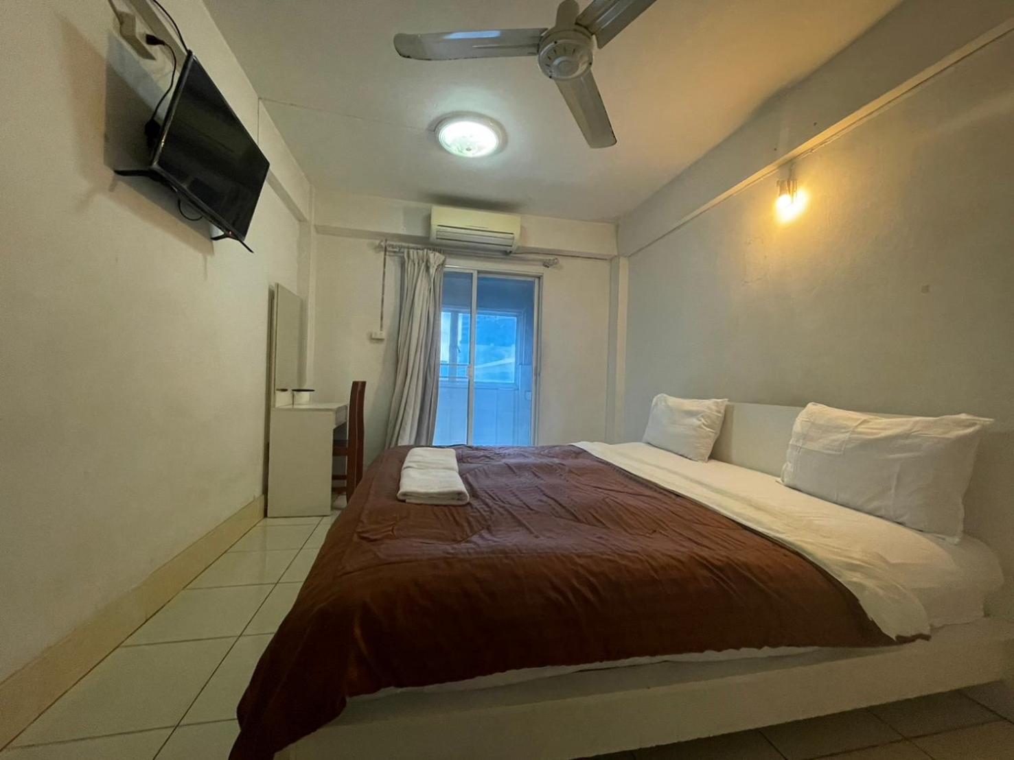 เพรสซิเดนท์ อพาร์ตเมนต์ Hotel Pattaya ภายนอก รูปภาพ