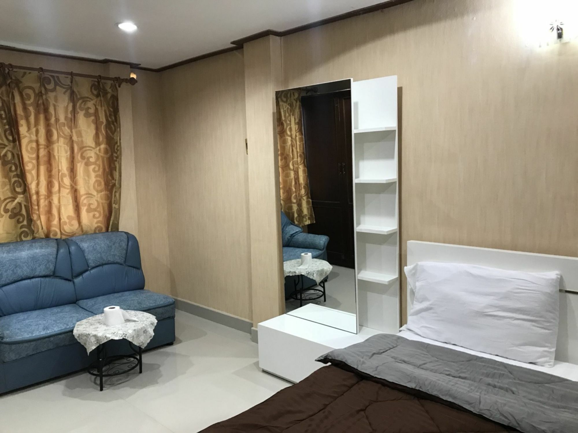เพรสซิเดนท์ อพาร์ตเมนต์ Hotel Pattaya ภายนอก รูปภาพ